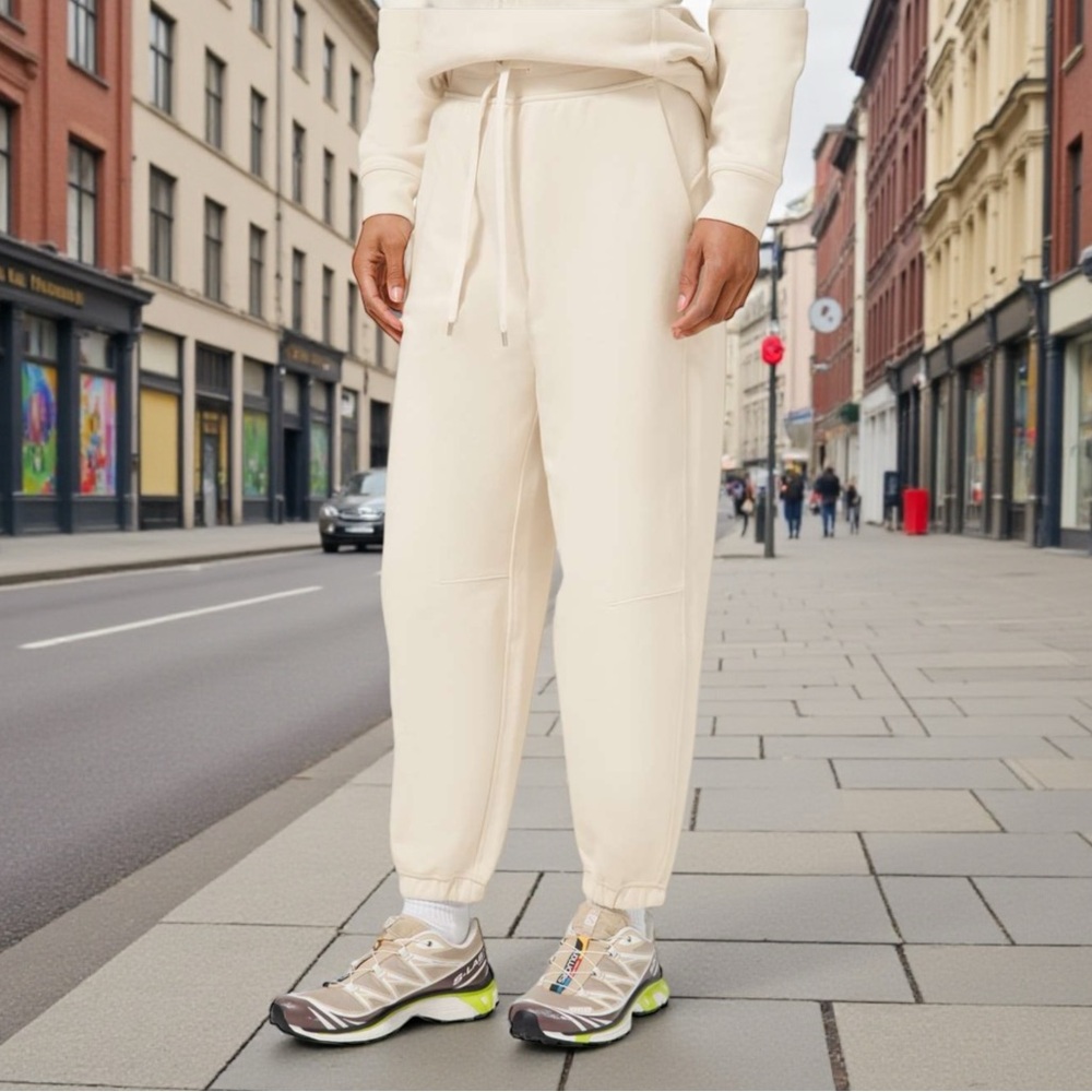 Lululemon Relaxed Fit French Terry Jogger in White Opal Sz 2